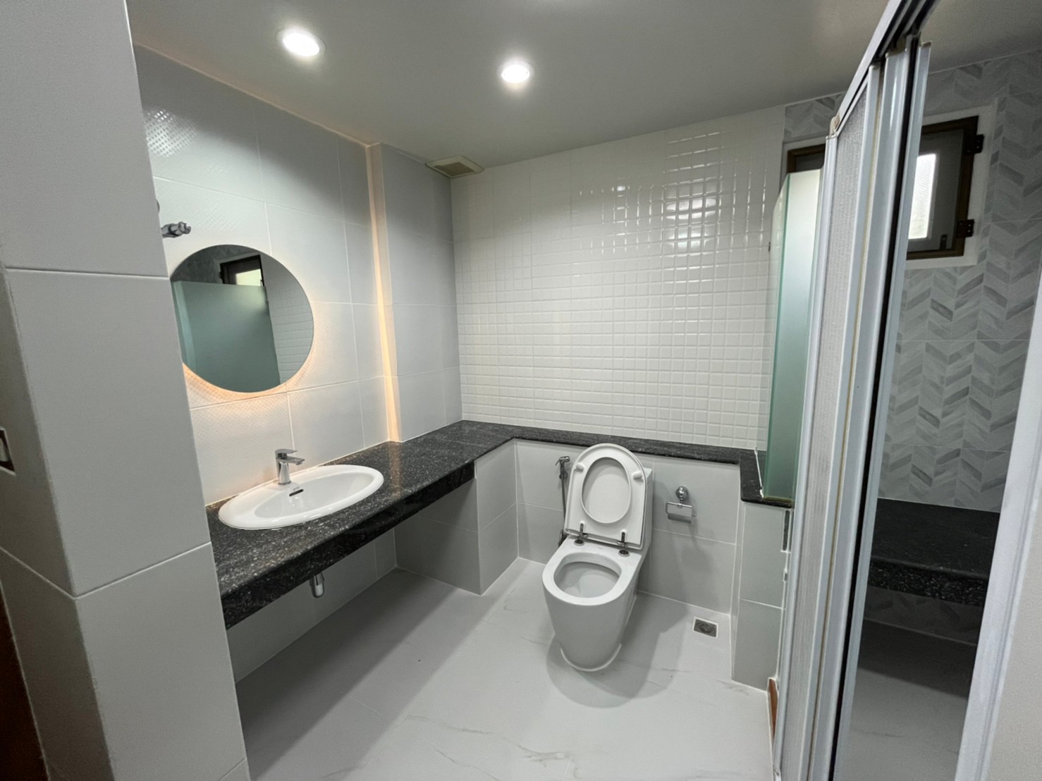 For Sale : Villa Boatlagoon (park 1) 4 Bedrooms 5 Bathrooms