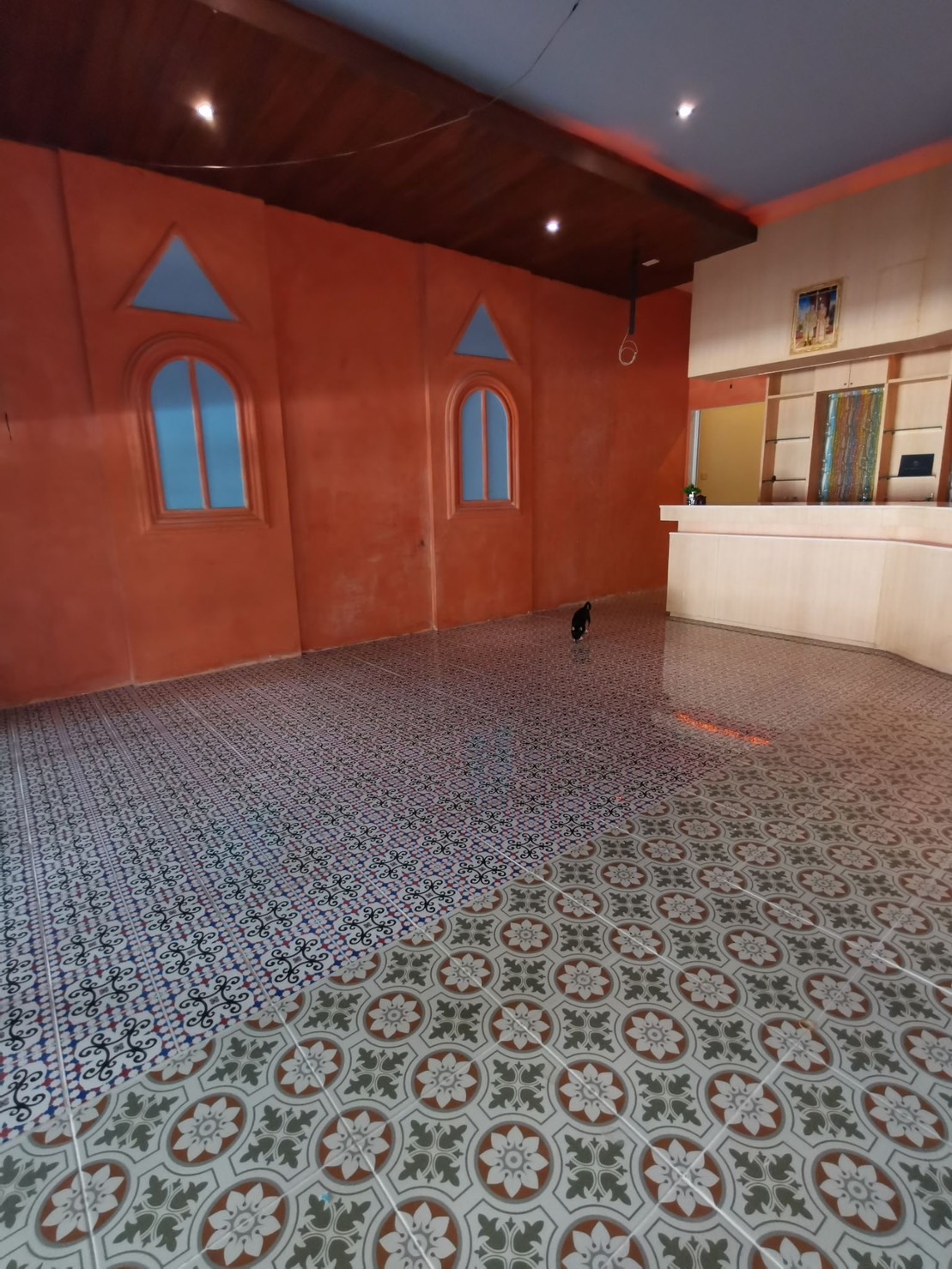 For Sales : Chalong, 2-Storey Commercial Building, 2 Bedrooms 2 Bathrooms