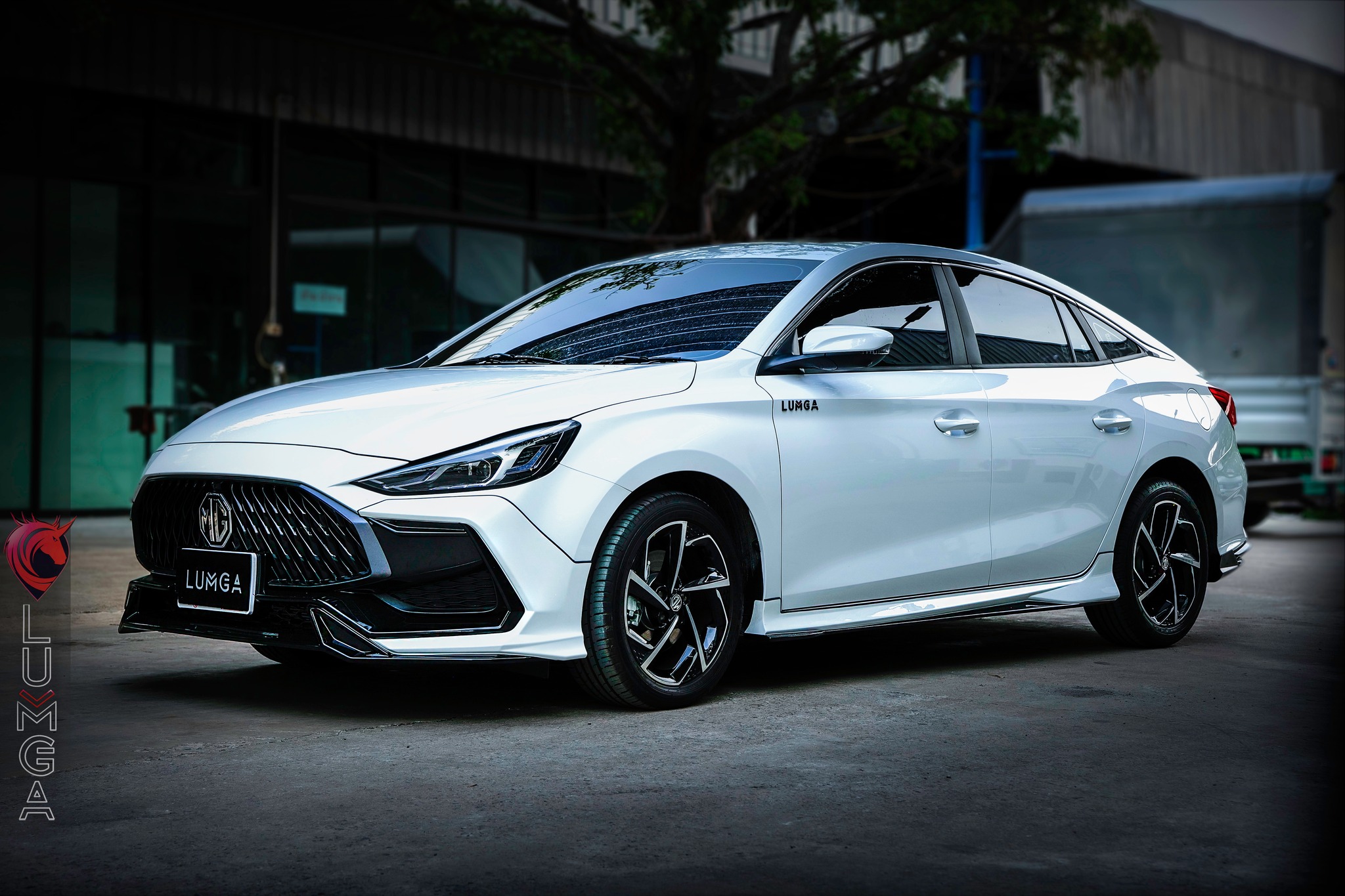ชุดแต่งสเกิร์ตรอบคัน MG5 2022 แบบสเกิร์ตหน้า Amotriz (อโมตริส)