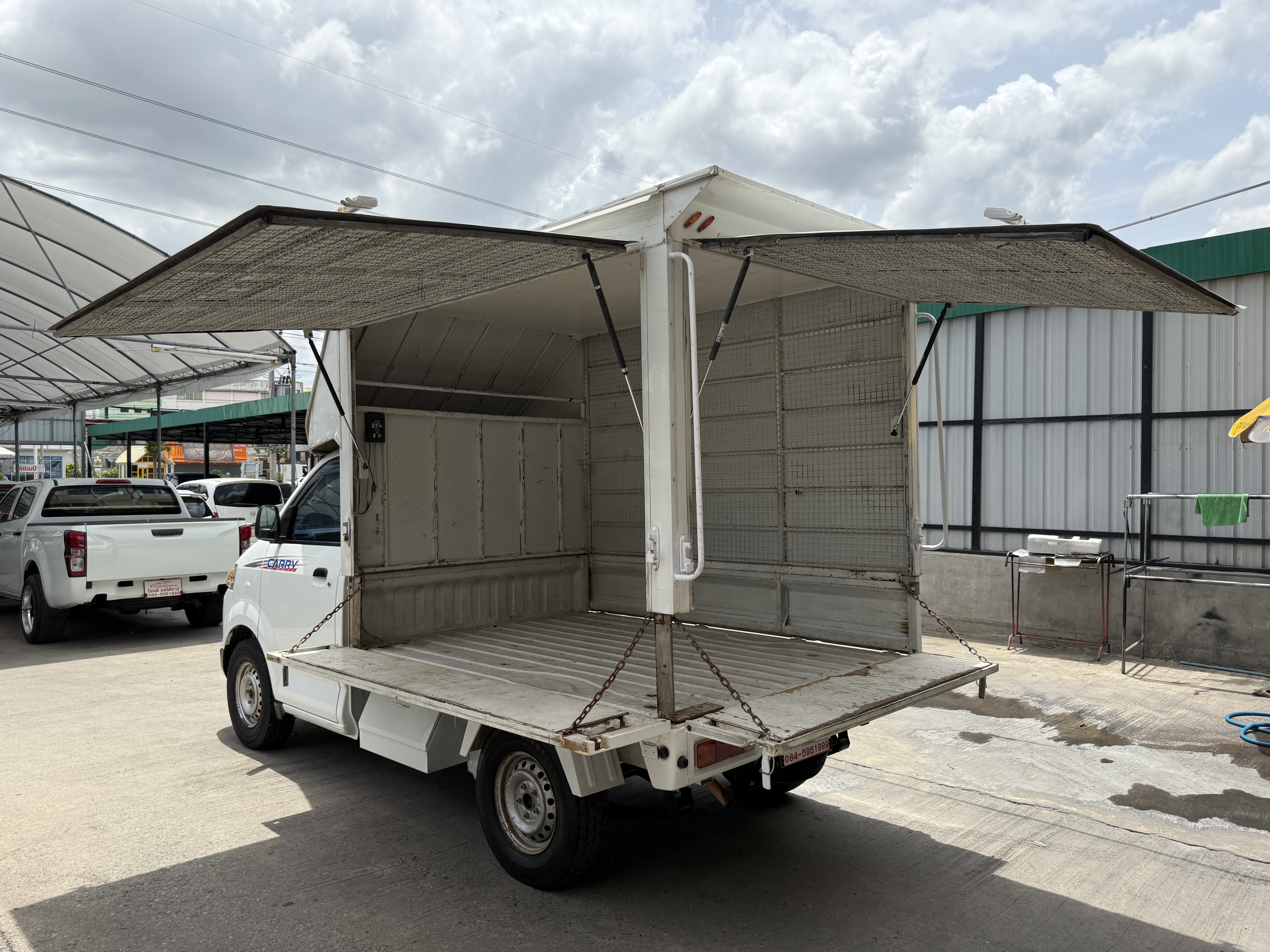 Suzuki Carry 1.6 2015 ขาว