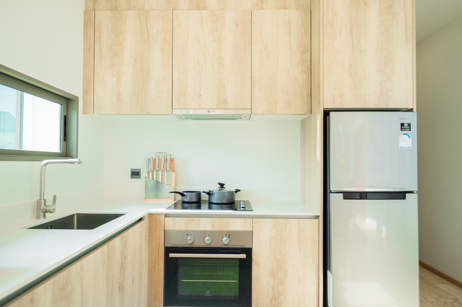 For Rent : Boat Avenue, Luxury Private Pool Villa, 3 bedrooms 3 Bathrooms, Pool view.