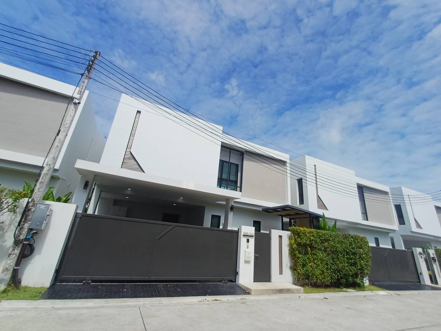 For Rent : Kohkaew, Modern style private pool villa, 4 Bedrooms 4 Bathrooms