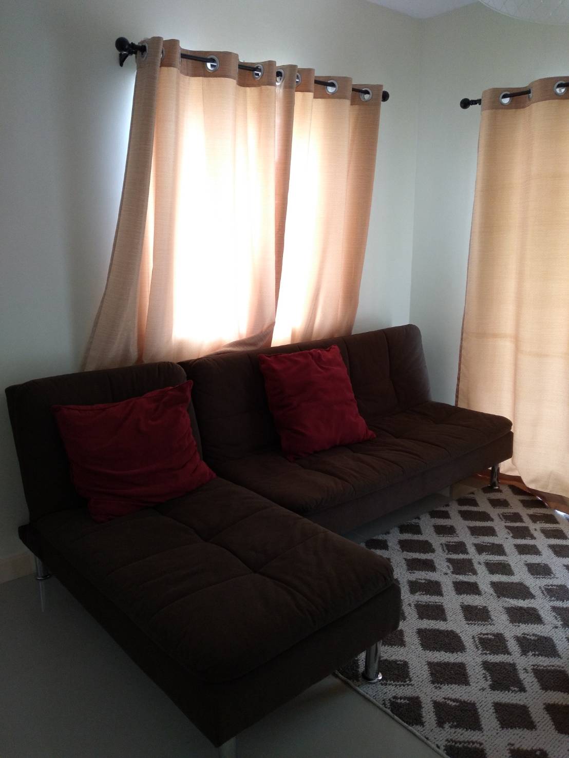 For Rent : Pruksa Ville Thalang 3 bedrooms, 2 bathrooms.