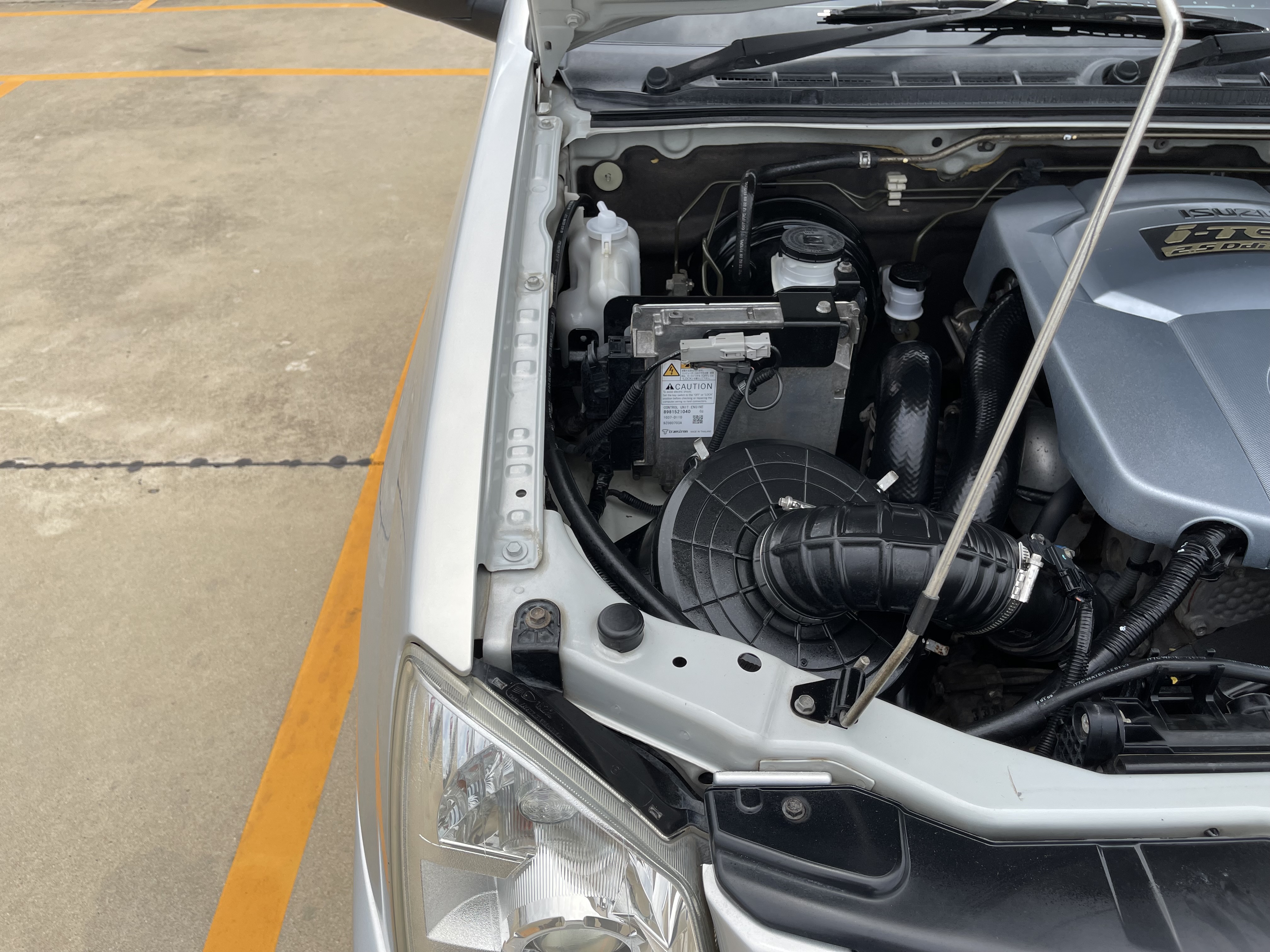 Isuzu Dmax Cab SLX 2.5 2010 เงิน