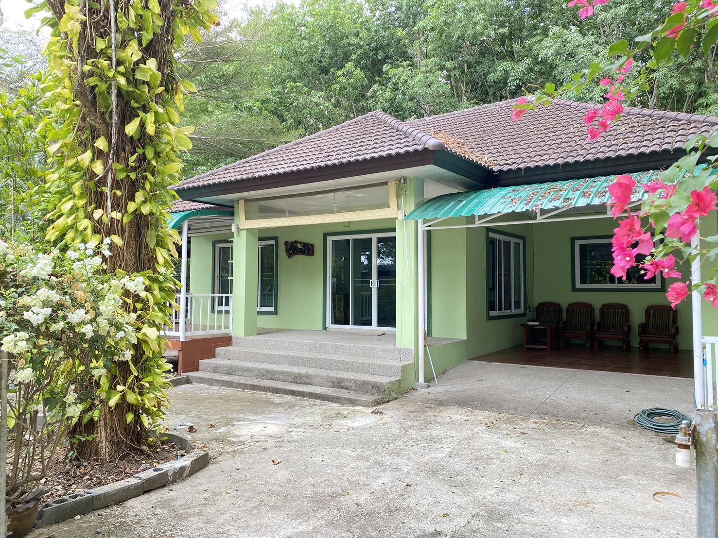 For Rent : Thalang, One-Story Detached House @Manik, 2 Bedrooms 2 Bathrooms
