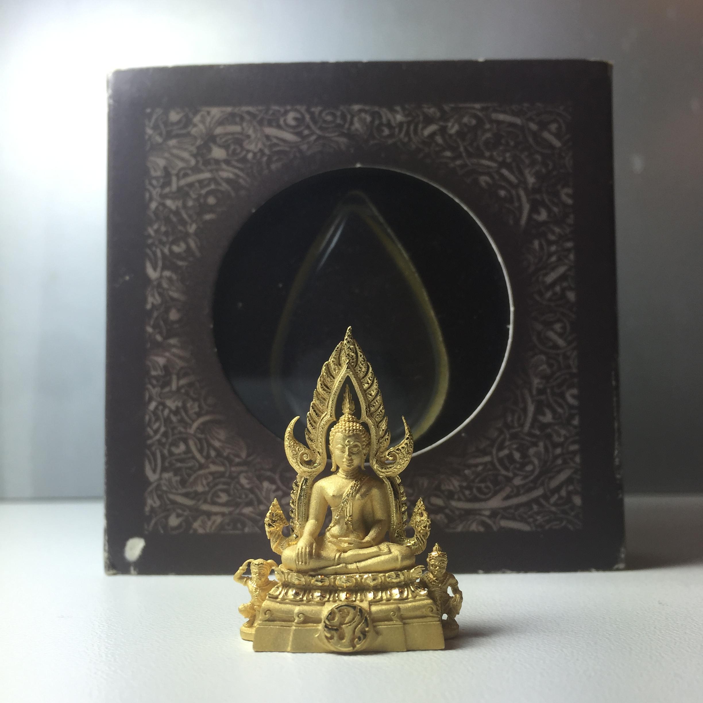 พระพุทธชินราช ภปร โครงการ "เพราะแผ่นดินนี้ คือ แผ่นดินเกิด"ปี2548