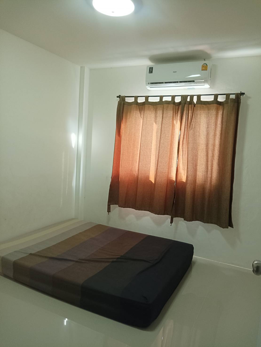 For Rent : Kohkaew, 2-Story Townhome, 3 Bedrooms 3 Bathrooms