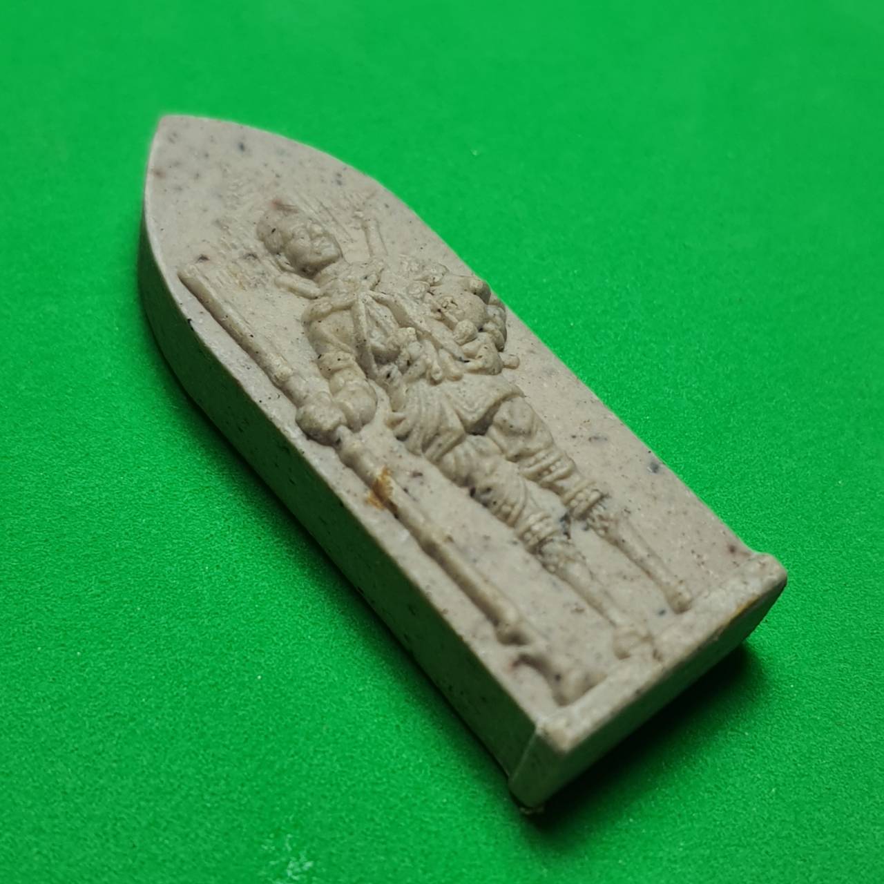 พระเครื่อง พระนเรศวร รางปืน เนื้อมวลสาร สีขาว รุ่นกฤษฏาภินิหาร พระแท้ พระนเรศวรแท้ พระนเรศวรขิงแท้ พระเครื่อง