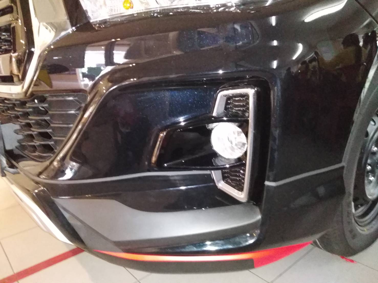 Toyota Revo Rocco body kits by Amotriz