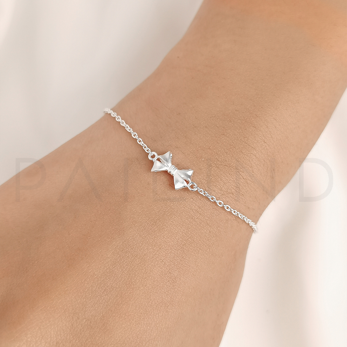 สร้อยข้อมือเงินดีไซน์รูปโบว์ สุดน่ารัก