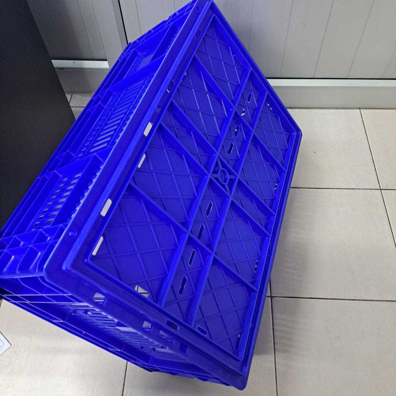 ลังโปร่ง 167