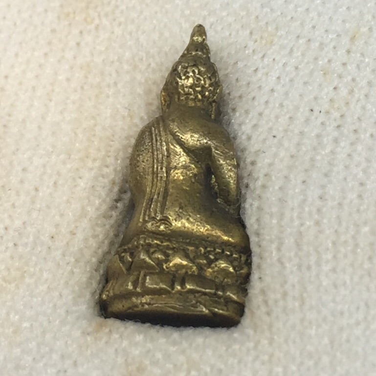 พระกริ่ง-พระชัยวัฒน์ไพรีพินาศ วัดบวรนิเวศวิหาร รุ่นผ้าป่าสิงห์บุรี ปี2528(กล่องหนังนิยม)