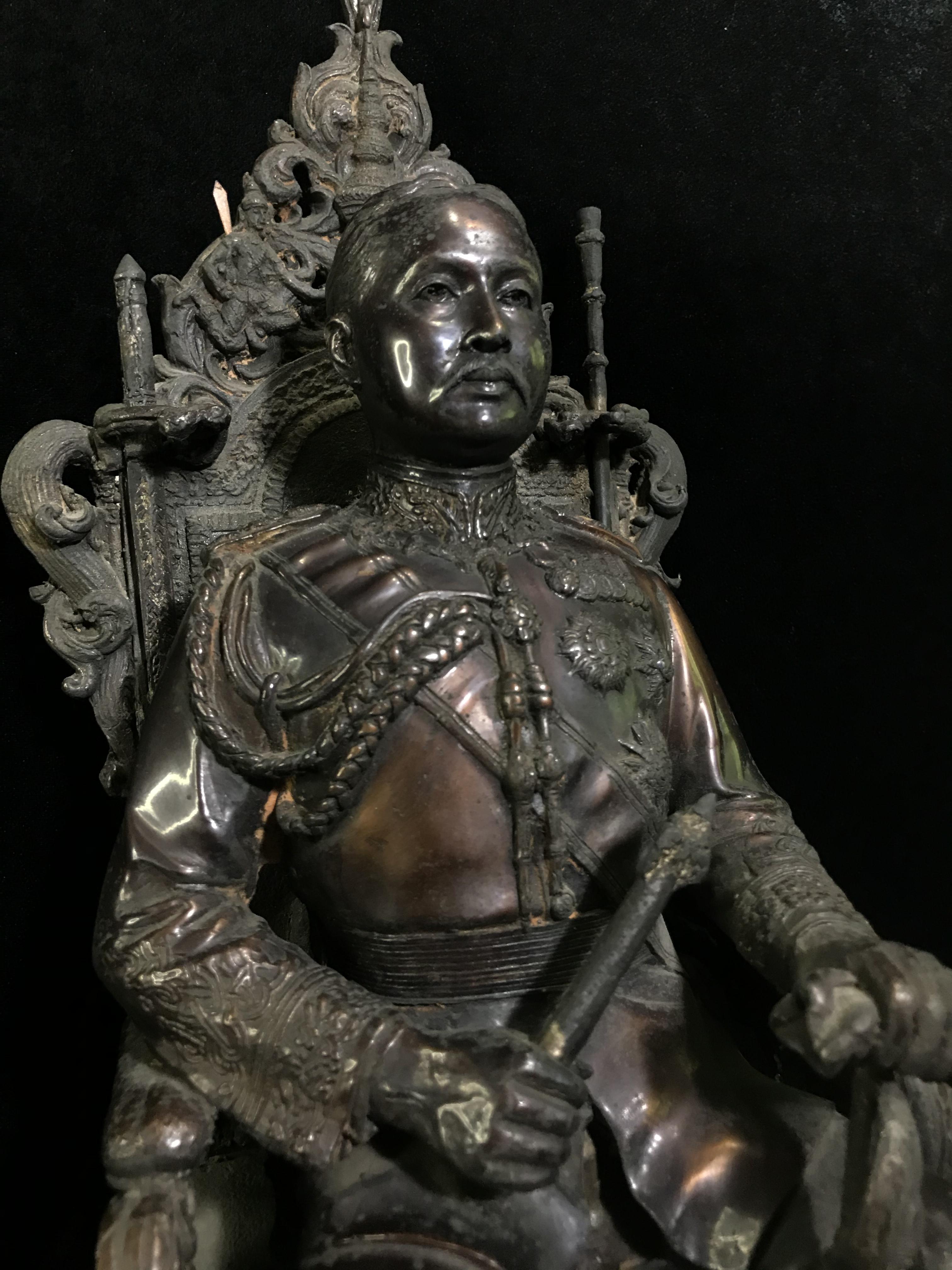 พระบรมรูปจำลองรัชกาลที่5 ครบ99ปี โรงเรียนนายร้อย จปร. จ.นครนายก ปี2529(ในหลวงร.9เสด็จในพิธี)