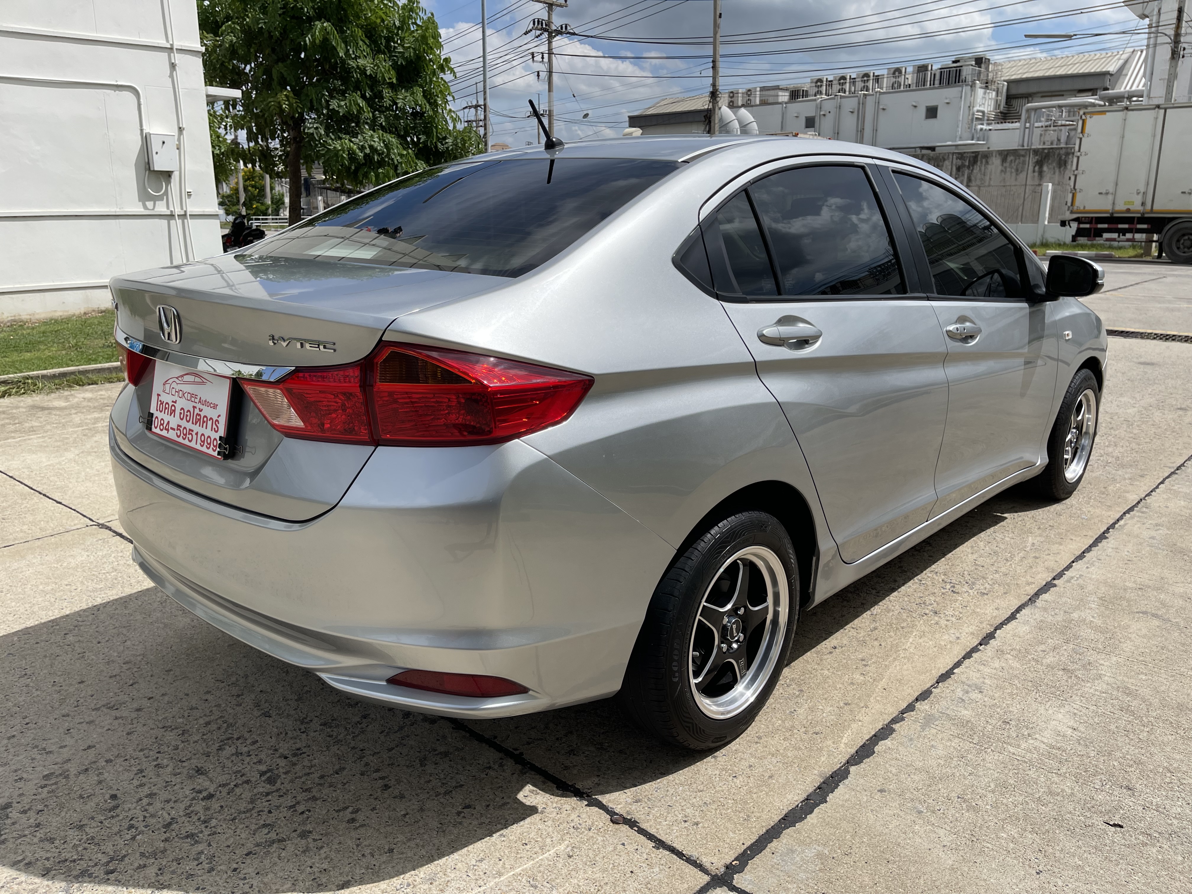 Honda City 1.5 V At 2017 เงิน