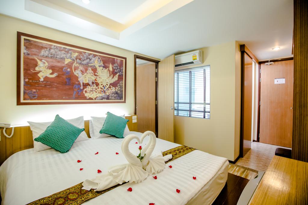 For Rent : Patong, The hotel near Jungceylon, 25 rooms