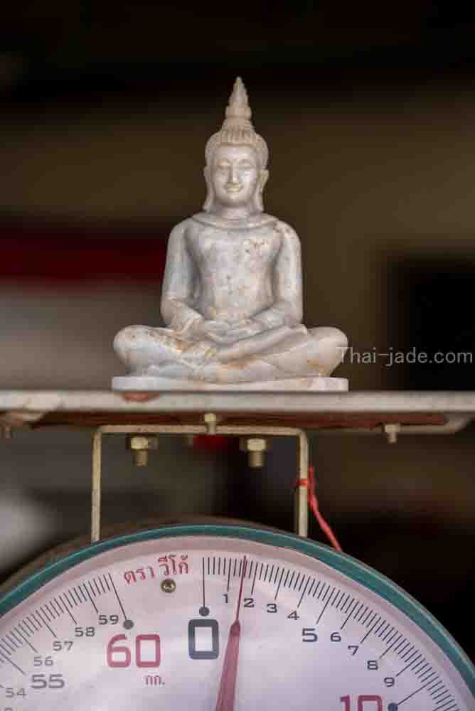 พระปางสมาธิ หินหยกพม่า ขนาด5นิ้ว พระแกะสลักหิน งานศิลปะ มีฝีมือ