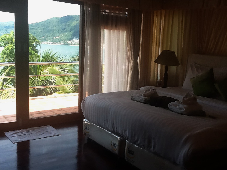 For Rent : Beautifully 5 Bed room Pool Villa Sea View in Patong