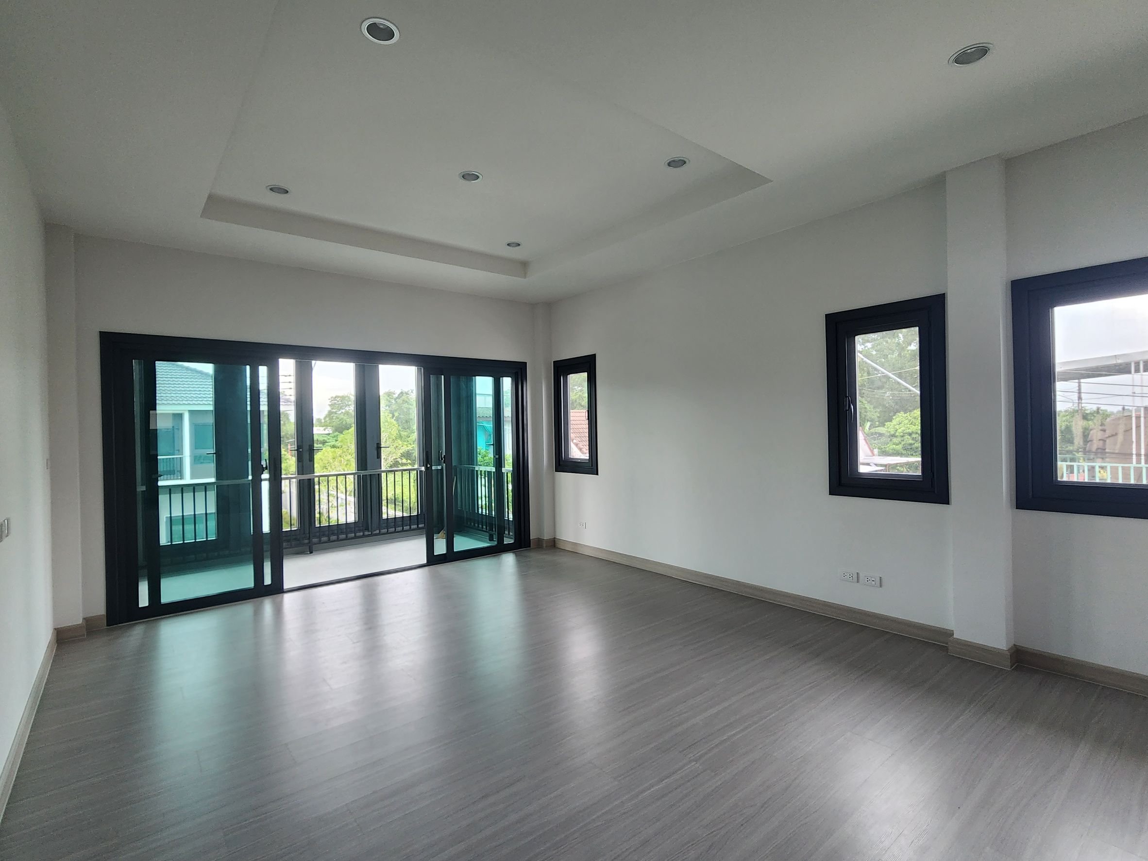 For Sales : Kohkaew, 2-storey detached house, 4 bedrooms 6 bathrooms