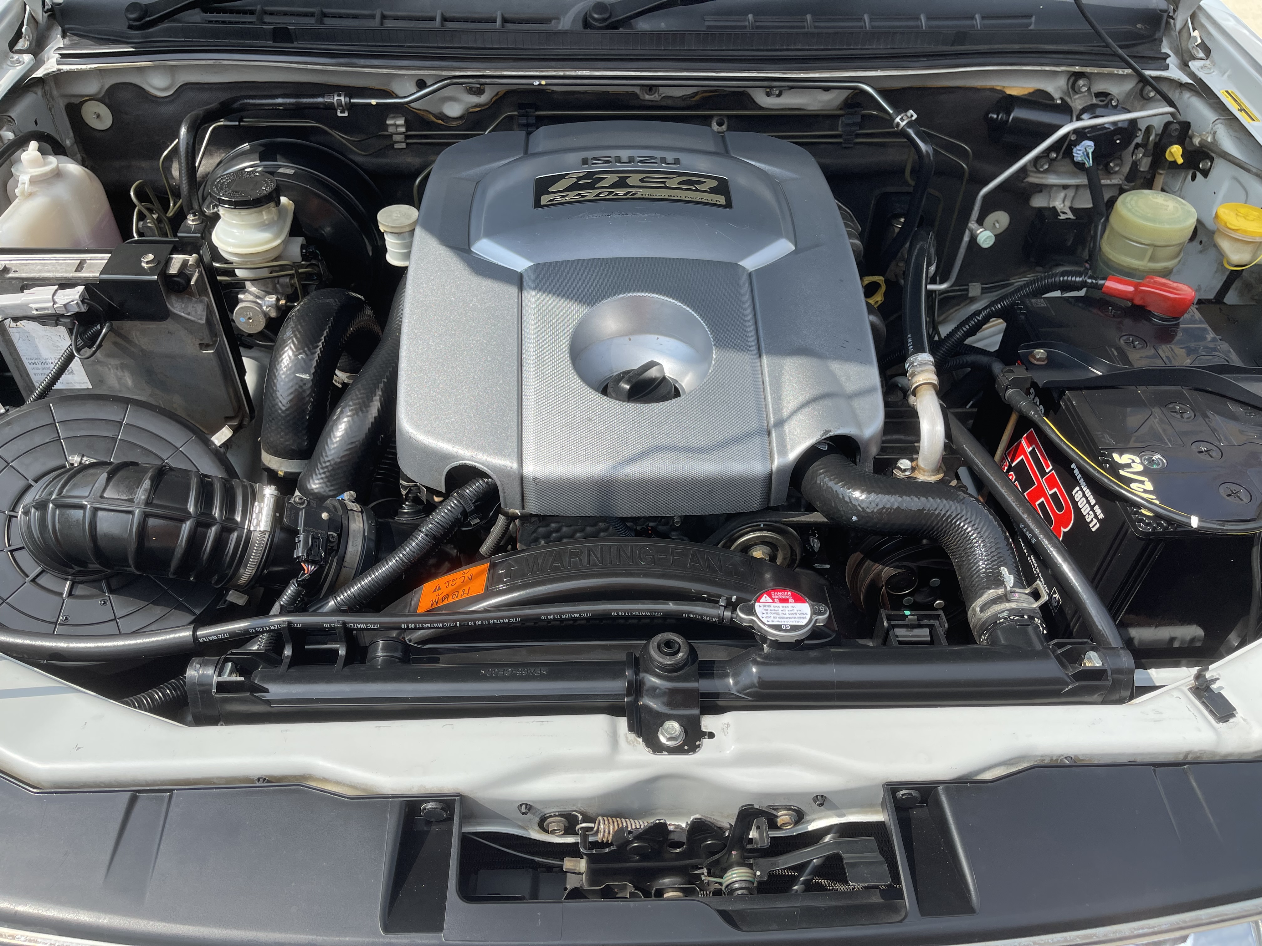 Isuzu Dmax Cab SLX 2.5 2011 เงิน