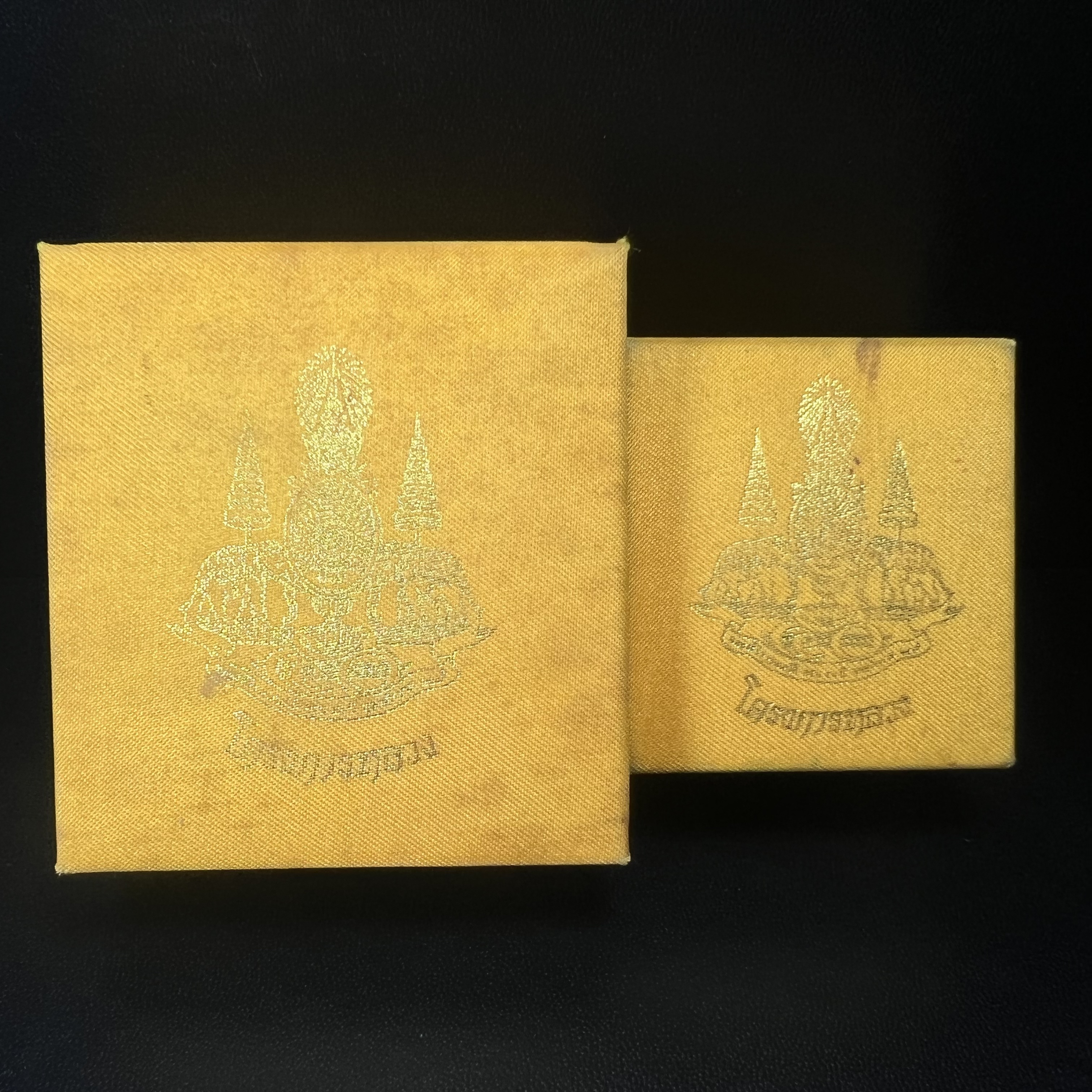 พระพุทธนวราชบพิตร พระพิมพ์จิตรลดา โครงการหลวง ปี2539 (พิมพ์ใหญ่+พิมพ์เล็ก) เนื้อนวโลหะ พร้อมกล่องบรรจุเดิม พิธีใหญ่ ปลุกเสกวัดพระแก้ว(1ชุด 2 องค์)