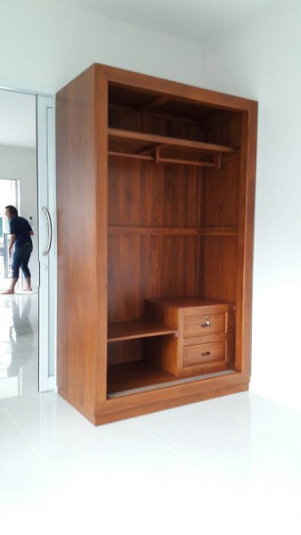 ตู้เสื้อผ้าบานเลื่อน บานฟักเล็ก 1.2 เมตร