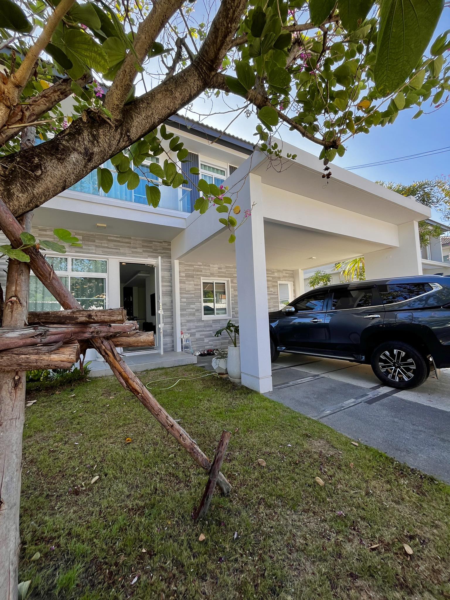 For Rent : Ratsada, 2-story detached house, 3 Bedrooms 3 Bathrooms