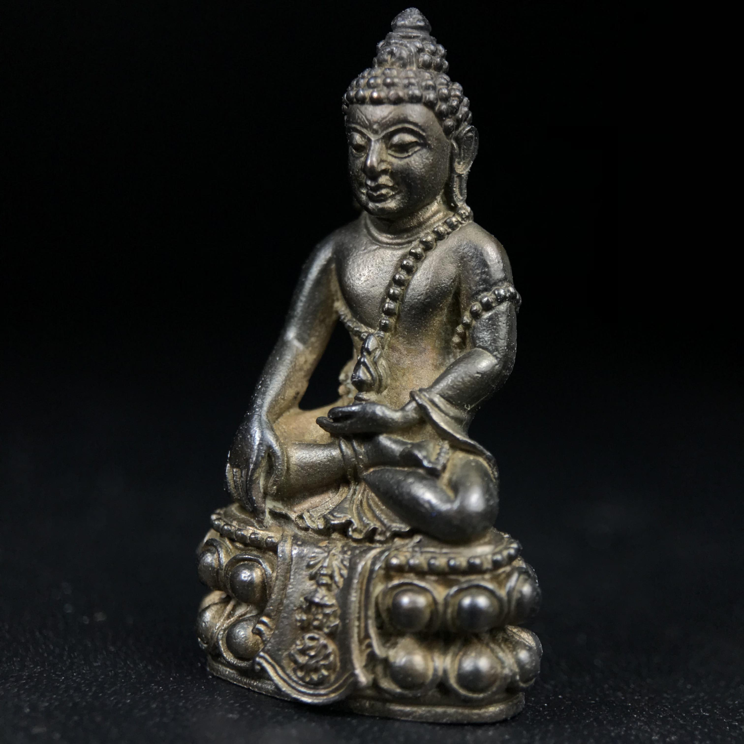 พระกริ่งศิรากาศ ภปร.(พระกริ่งคุ้มเกล้า)วัตถุมงคล"คุ้มเกล้าฯ" มูลนิธิ “คุ้มเกล้า” ในพระบรมราชูปถัมภ์ จัดสร้าง โรงพยาบาลภูมิพล เนื้อนวโลหะ(พิมพ์หน้าไทย)(ในหลวงรัชกาลที่9เสด็จเททอง)(พิธีใหญ่)(นิยม)