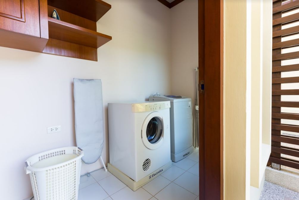 For Sale : Nai Harn, Luxury New Pool Villa, 1 Bedroom 1 Bathroom, Garden view.