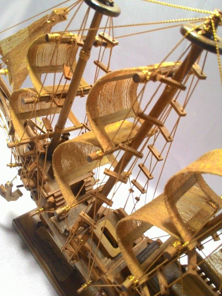 เรือจำลอง