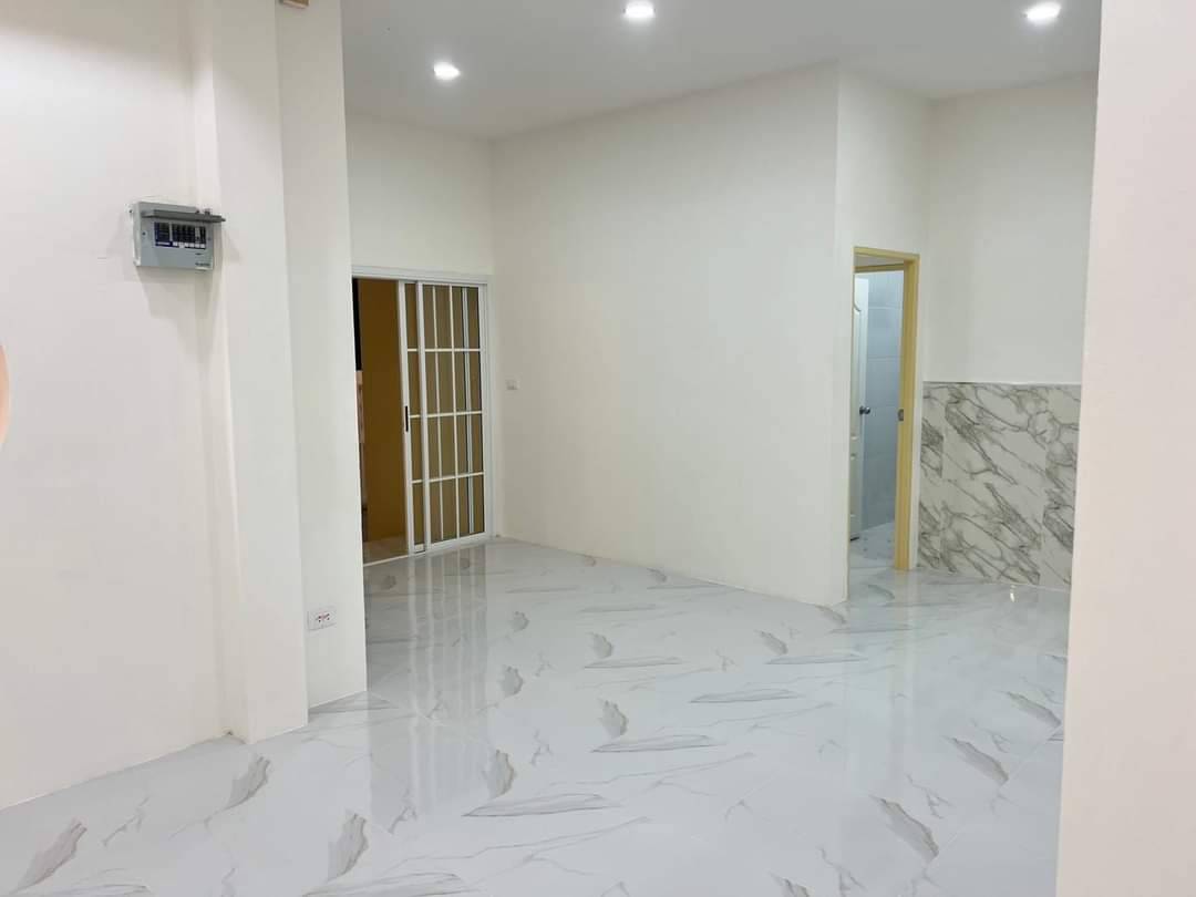 For Sales : KuKu, Semi-detached house, 3 bedrooms 2 bathrooms