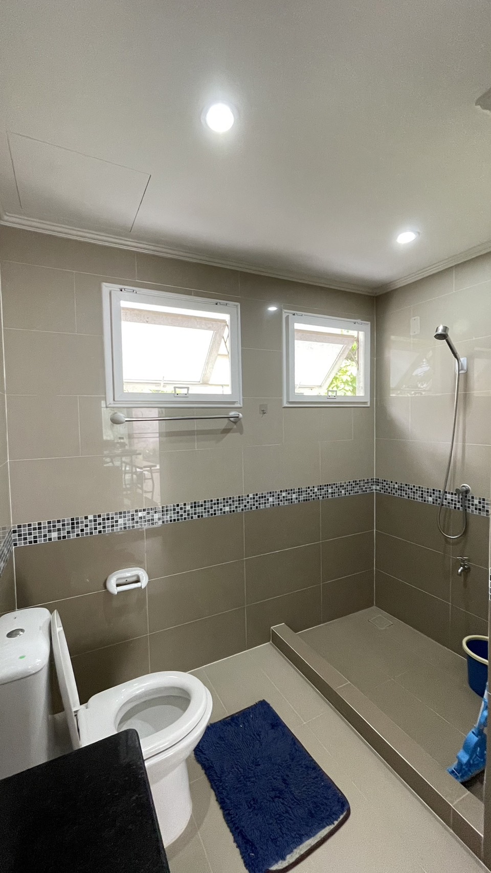 For Rent : Thalang Private House, 4 bedrooms 3 bathrooms