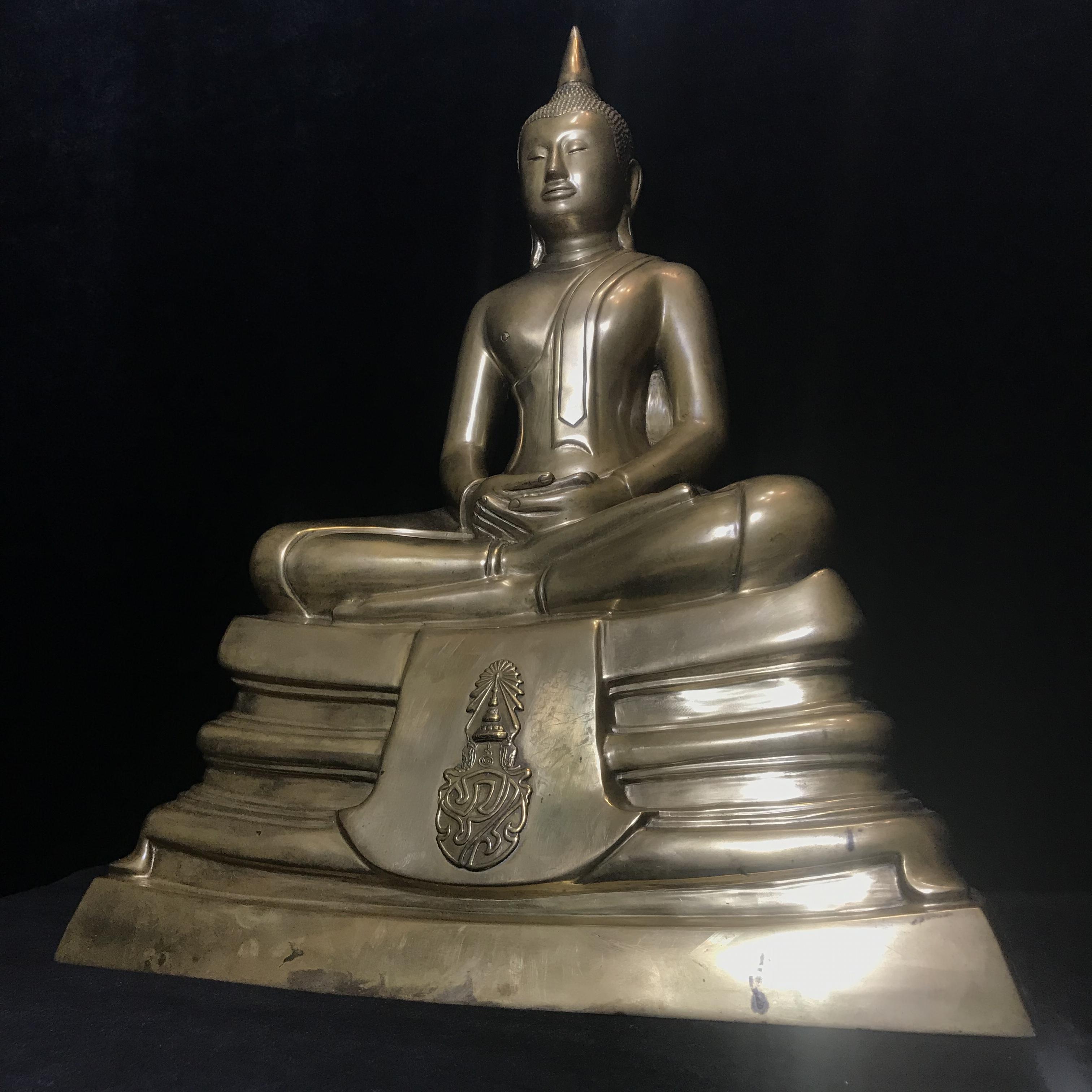 พระบูชาพระพุทธโสธร ภปร. รุ่นย้อนยุค ปี2539 กาญจนาภิเษกครองราชสมบัติครบ 50ปี หน้าตัก9นิ้ว หมายเลข00318