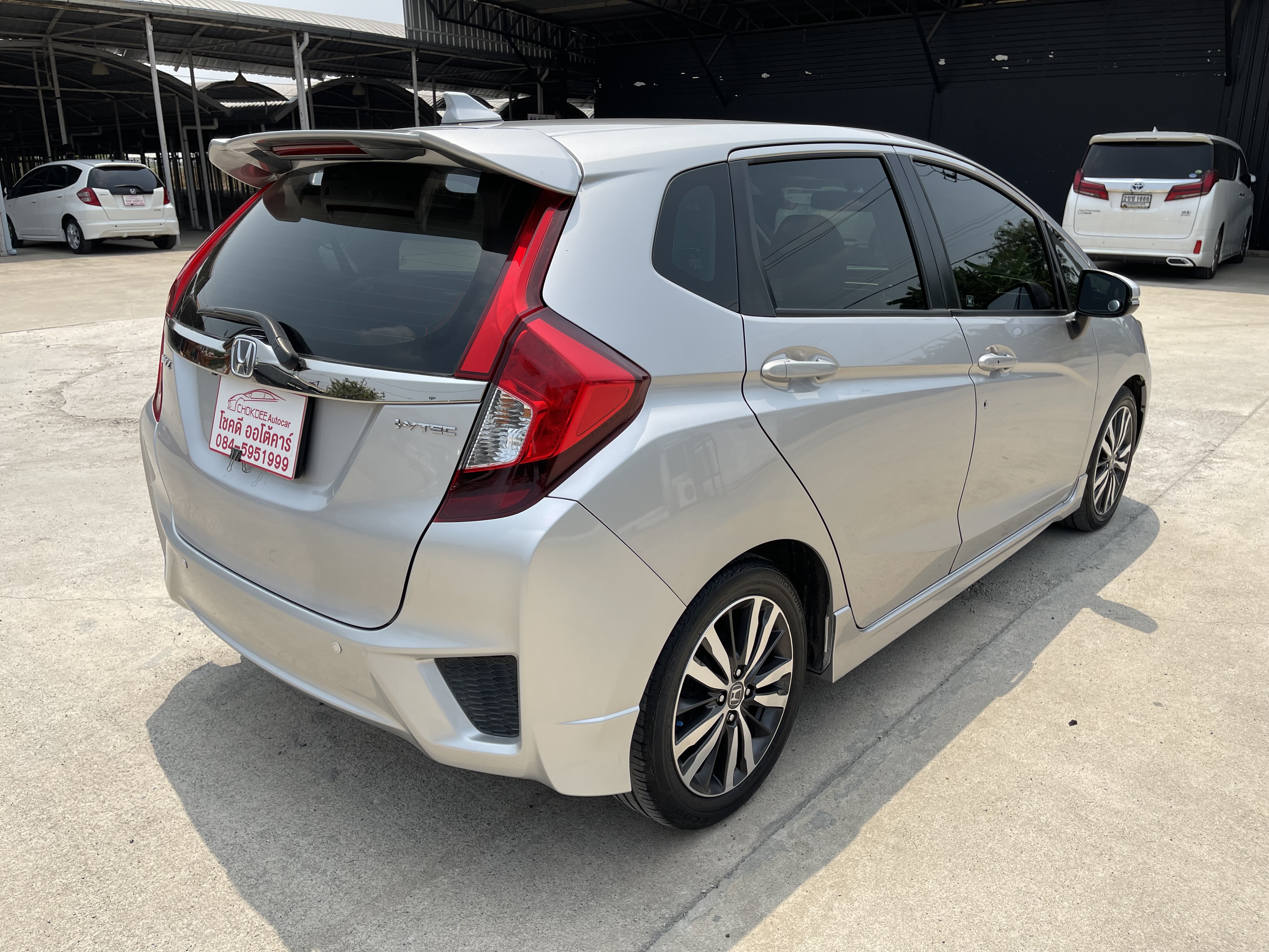 Honda Jazz 1.5 SV At 2015 เงิน