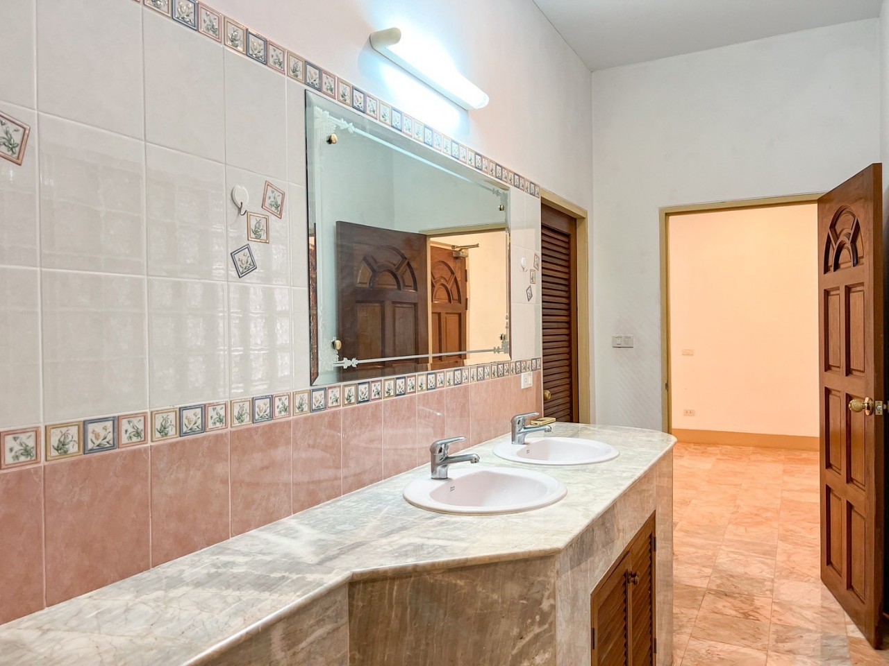 For Sales : Kathu, Private Pool Villa @Soi Kathu Waterfall, 3 Bedrooms 3 Bathrooms