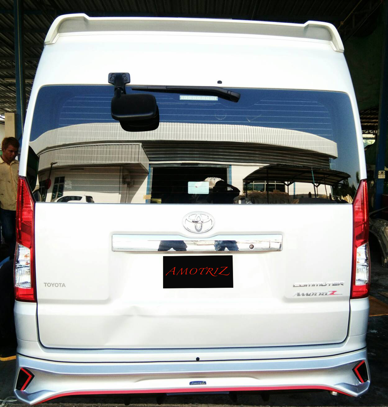 Toyota Commuter 2019 V.1 bodykits by Amoriz