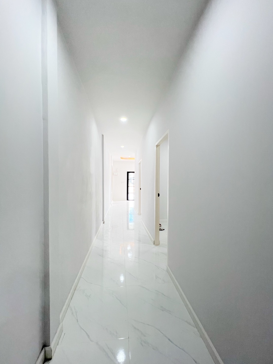 For Sales : Wichit, Modern style townhouse, 2 Bedrooms 2 Bathrooms