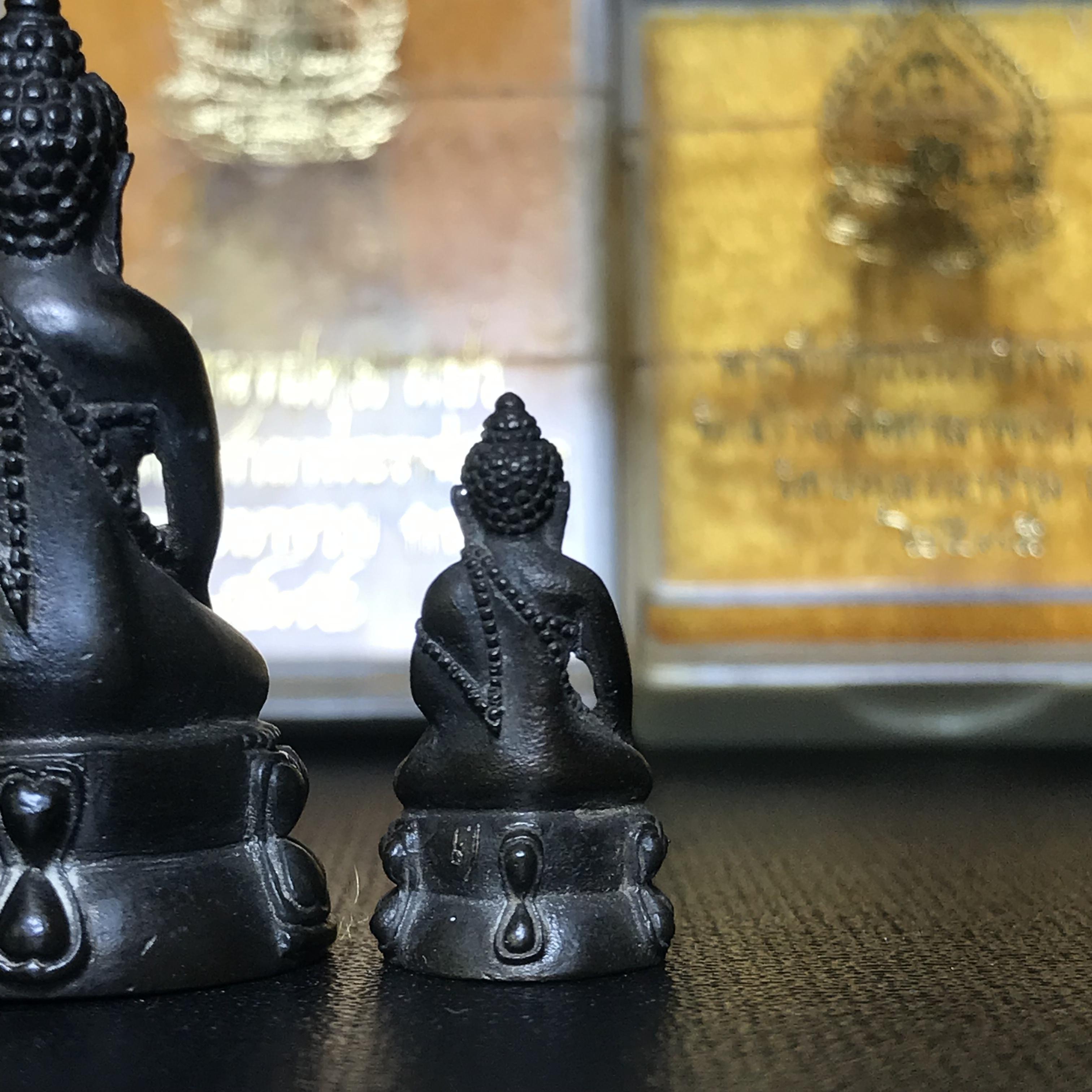 พระกริ่งนวปทุม ภปร.-พระชัยวัฒน์นวปทุม ภปร.-พระกริ่งไพรีพินาศ ภปร. รุ่นแรก วัดปทุมวนาราม ครบชุดเนื้อนวโลหะ ปี2535(ในหลวงรัชกาลที่9เสด็จเททอง)(1ใน3000องค์)หายาก