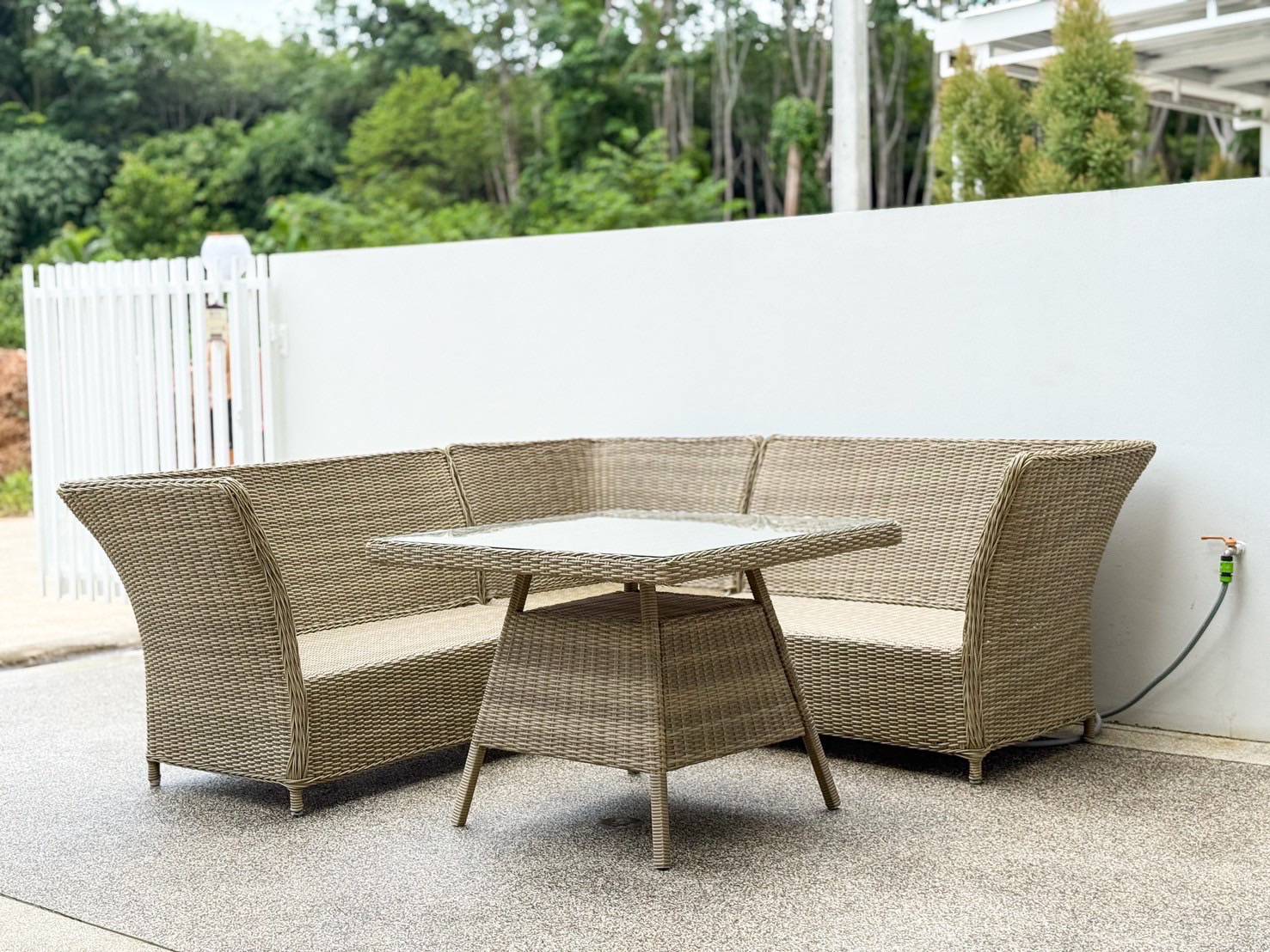 For Sales : Thalang, 2-Story Town House, modern-minimal style, 2 Bedrooms 2 Bathrooms