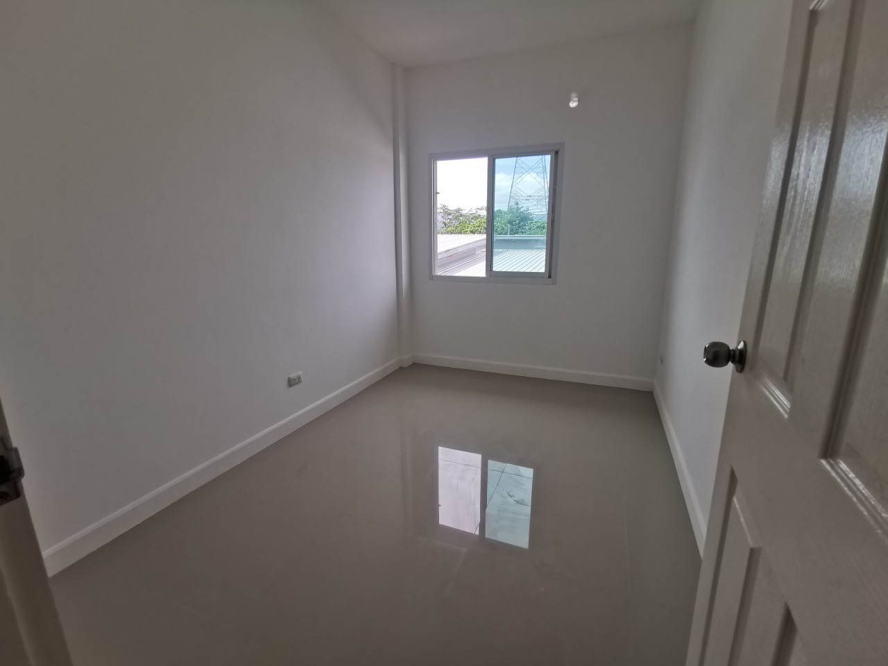 For Sales: Pakhlok, Sucharee Village Phuket, 3 bedrooms 3 bathrooms