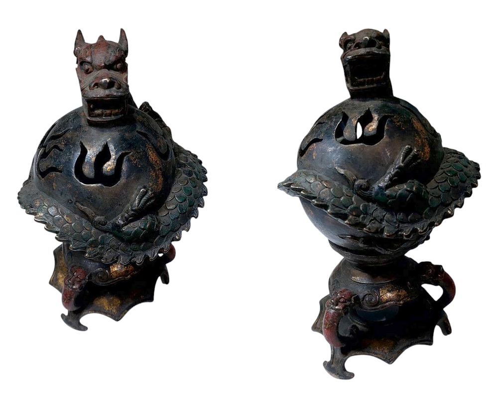 เตากำยาน ของแต่งบ้านสไตล์จีน--มังกรเล่นลูกแก้วหรือลูกไฟ