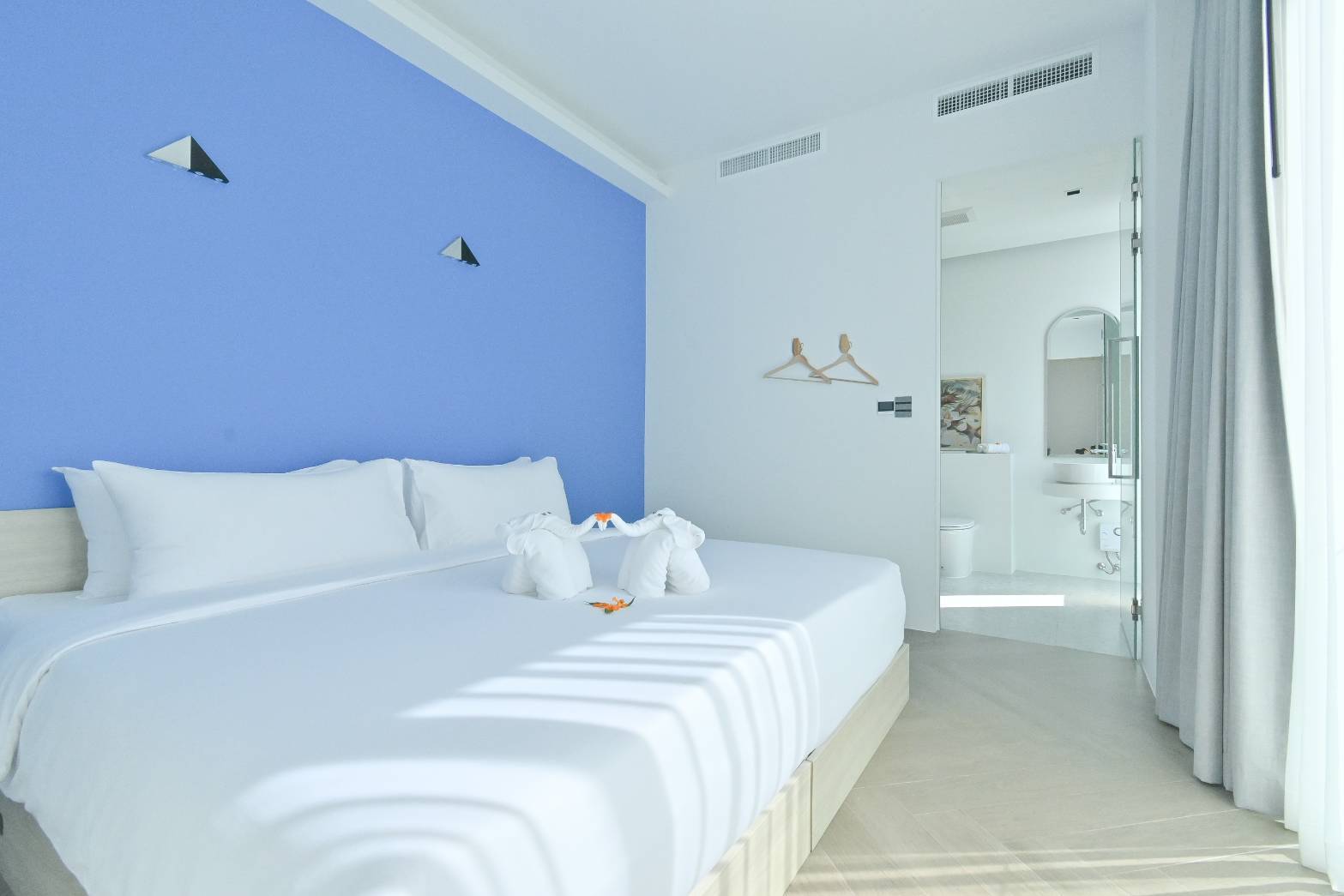 For Rent : Mai Khao, Beautiful Brand New Private pool villa 3 Bedrooms 3 Bathrooms