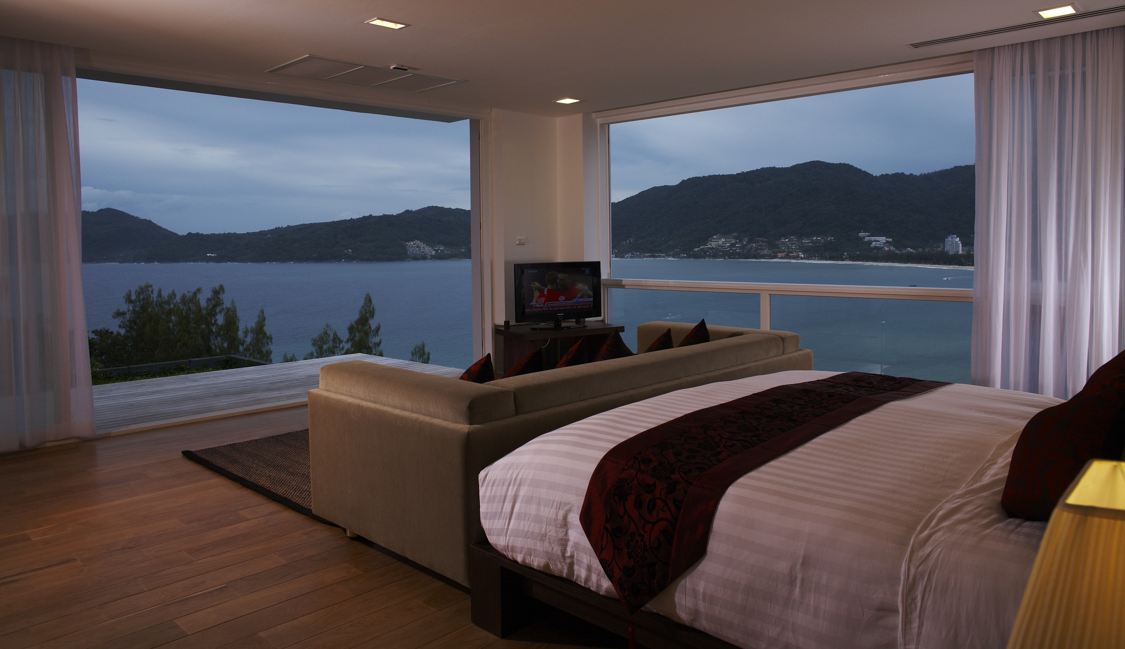 For Rent : Patong Seaview Villa, 5 bedrooms 7 bathrooms, Seaview
