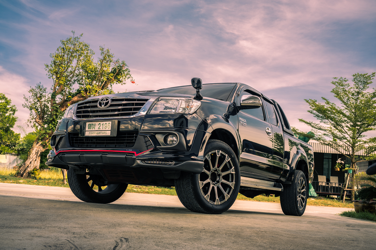 Toyota Vigo Champ body kits by Amotriz
