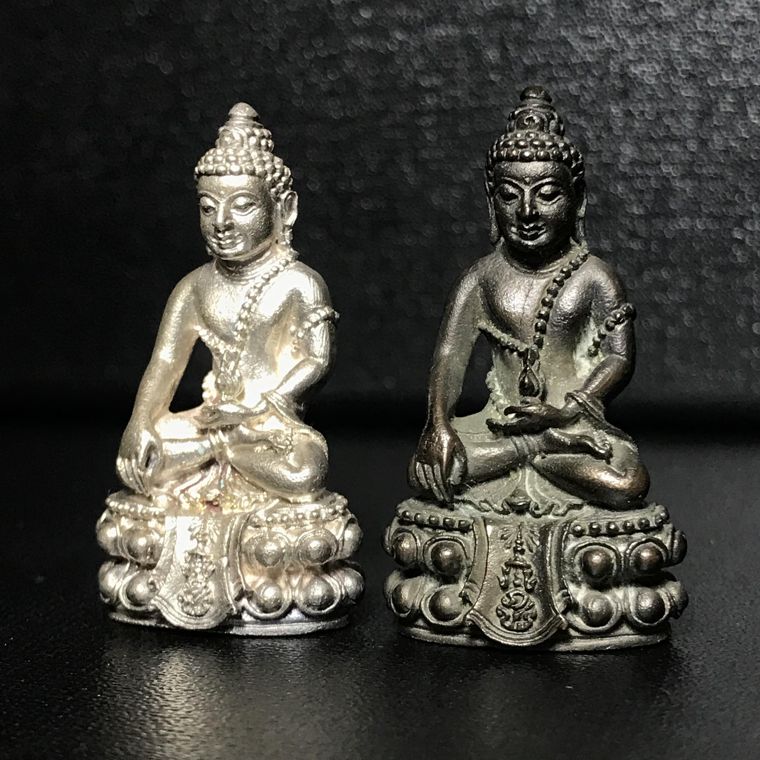 พระกริ่งศิรากาศ(คุ้มเกล้าฯ) ภปร. รพ.ภูมิพล ปี2522 เนื้อเงิน+เนื้อนวโลหะ (ในหลวงรัชกาลที่9เสด็จเททอง)