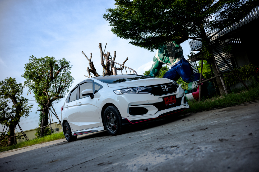 Honda Jazz 2017 body kits by Amotriz