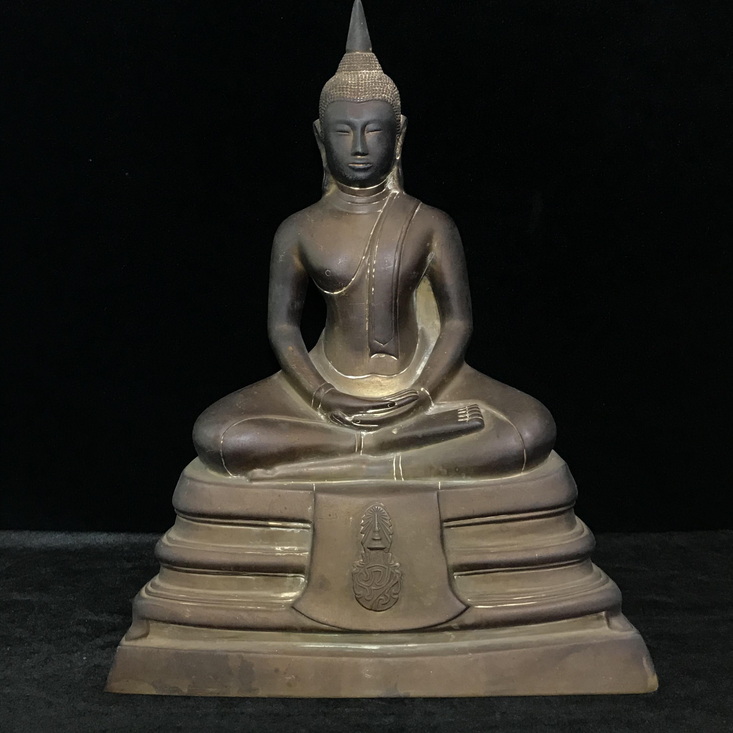 พระบูชาพระพุทธโสธร ภปร. รุ่นย้อนยุค ปี2539 กาญจนาภิเษกครองราชสมบัติครบ 50ปี หน้าตัก 7นิ้ว หมายเลข00742