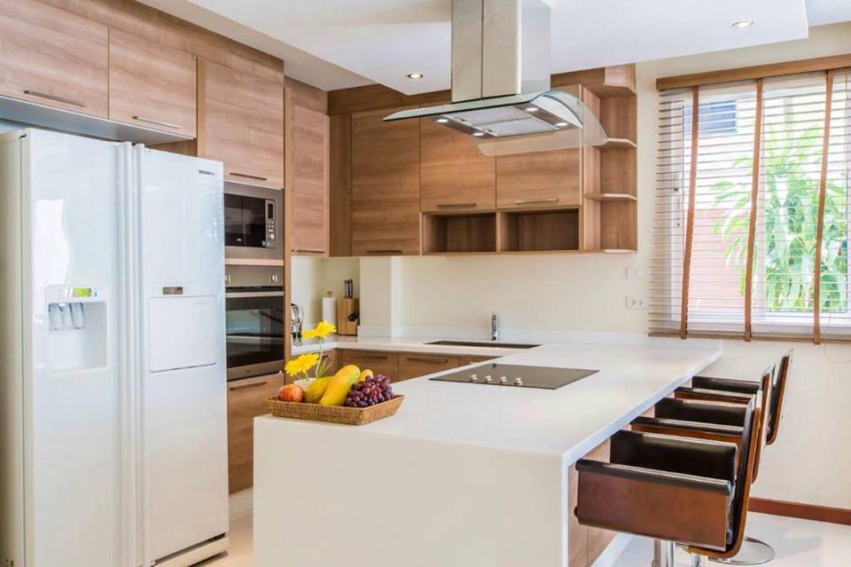 For Rent : Rawai, Luxury Private Pool villa 4 bedrooms.