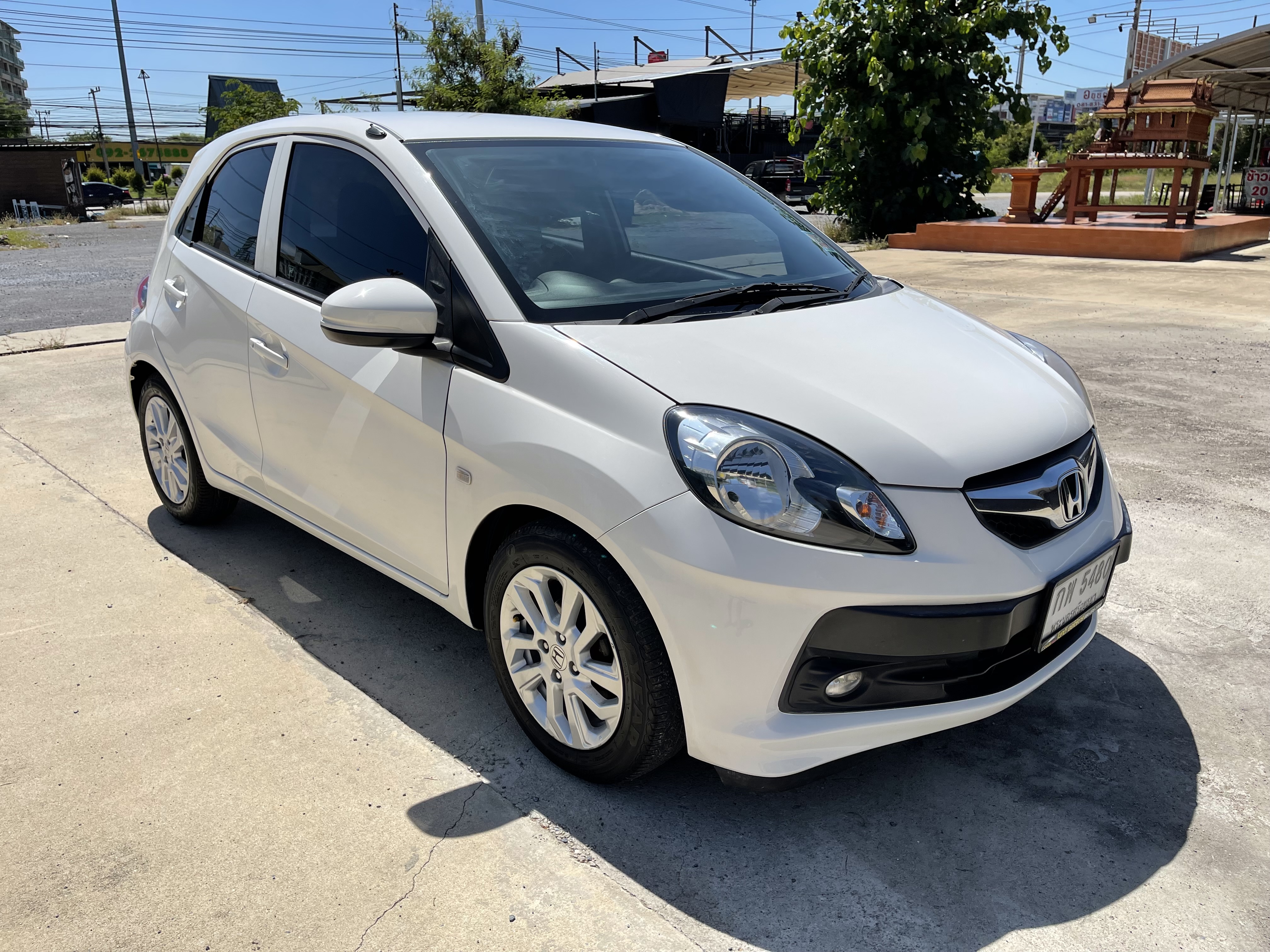 Honda Brio 1.2 V At 2015 ขาว