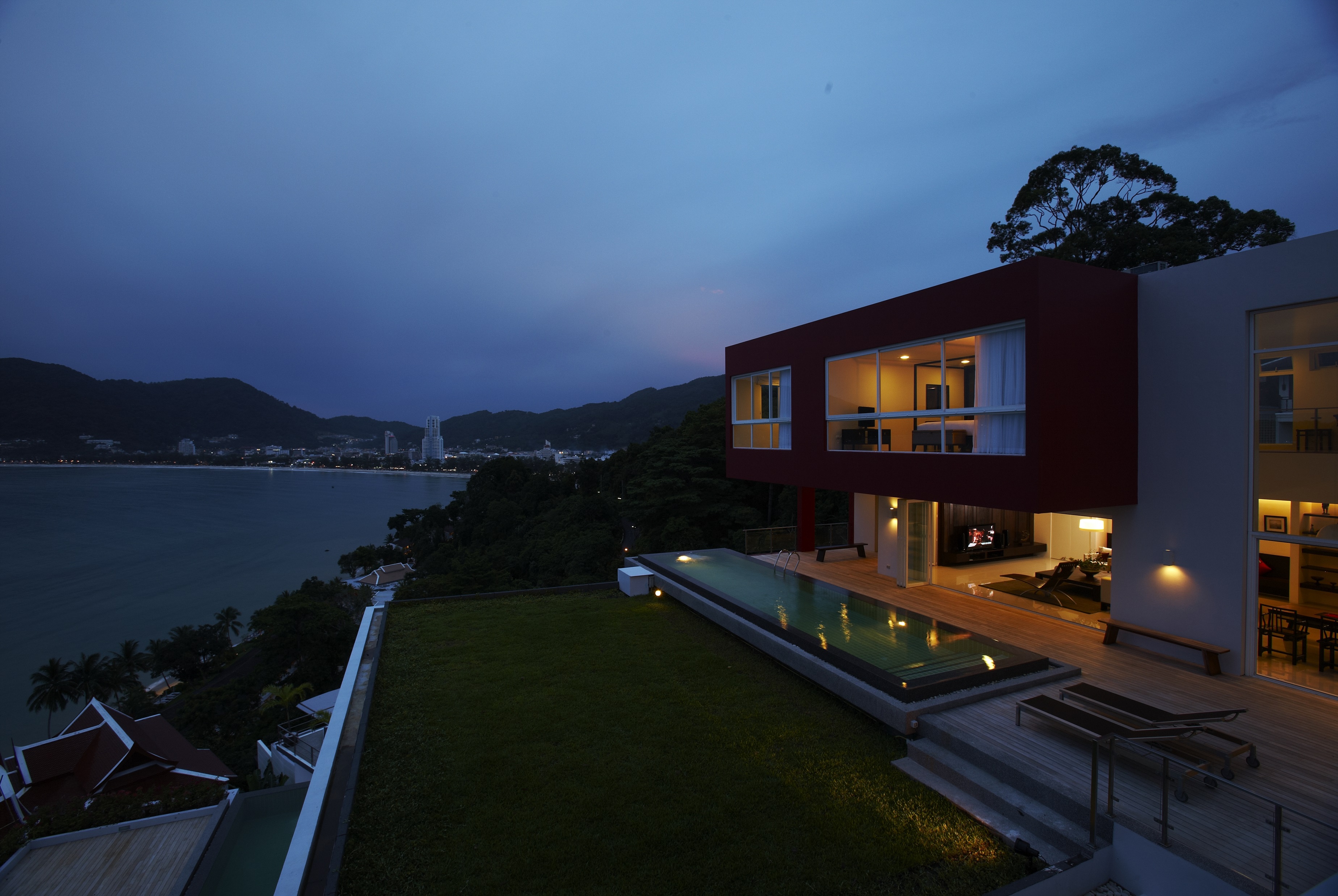 For Rent : Patong Seaview Villa, 5 bedrooms 7 bathrooms, Seaview