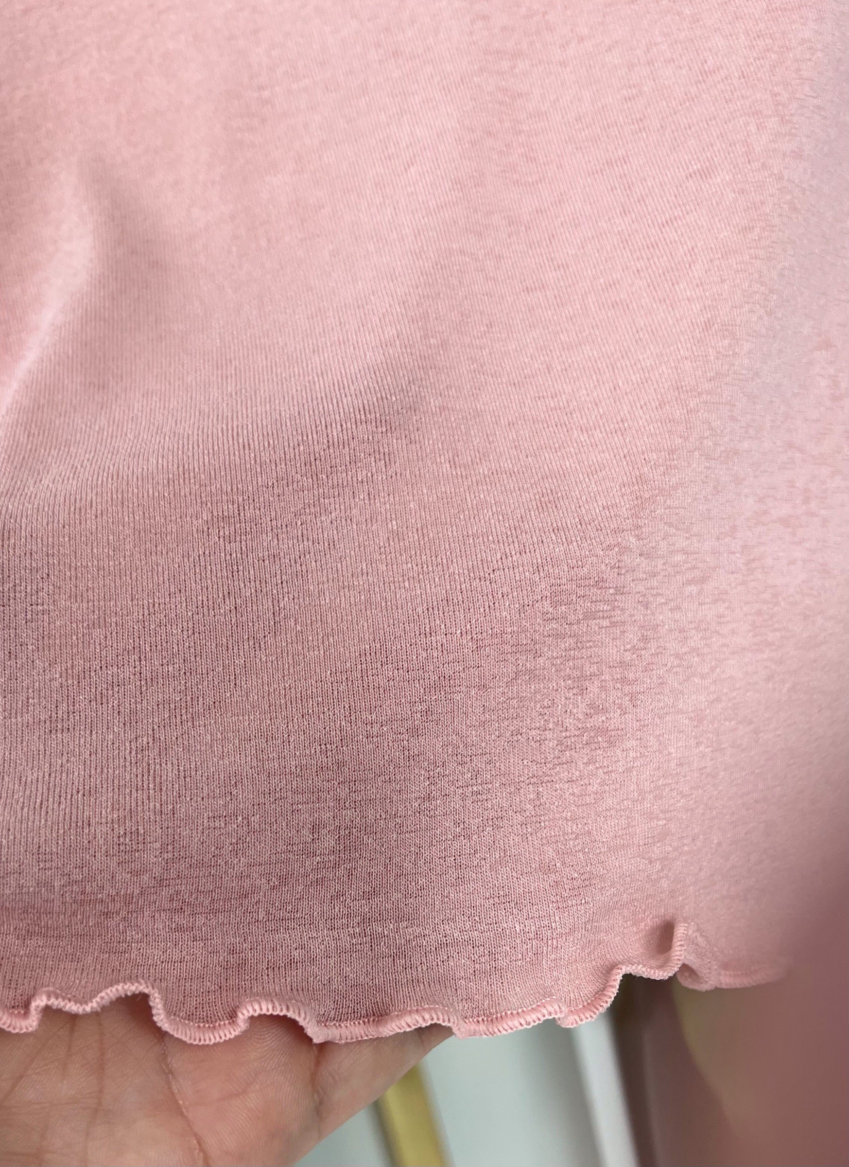 ครอปหยักแขนยาว